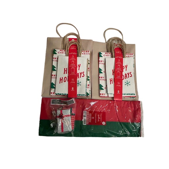 Bundle of Christmas bags and small box assorted sizes - Picture 1 of 9